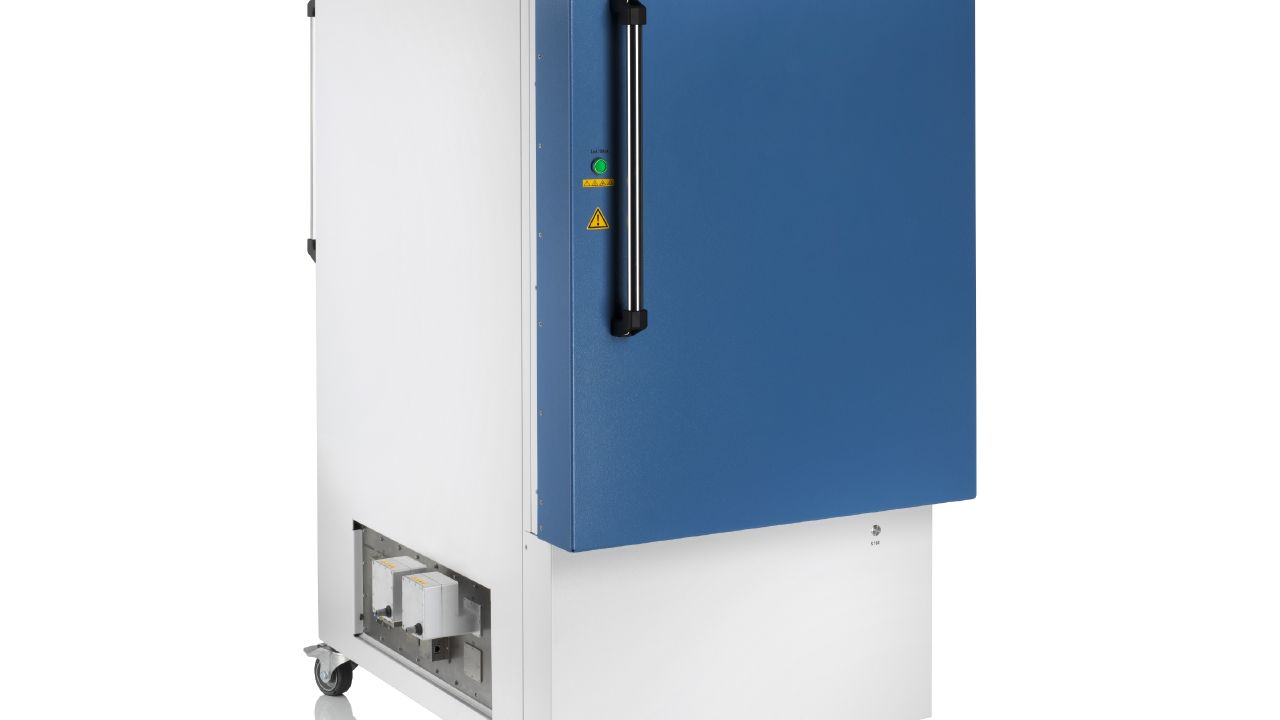 R&SATS1500C 汽車雷達天線測試暗室（76 – 81 GHz，3D 定位器） 角度 3