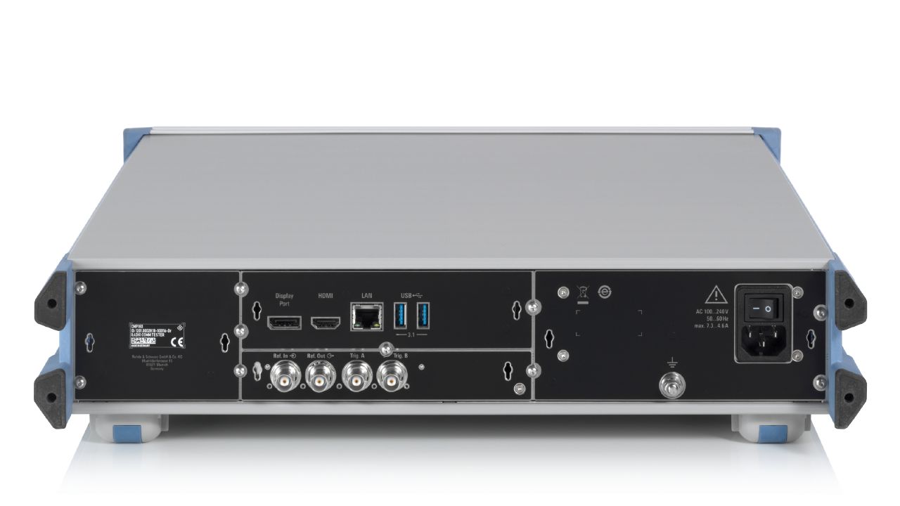 R&SCMP180 無線電通訊測試儀（最高 8 GHz，雙獨立 RF 通道） 角度 4