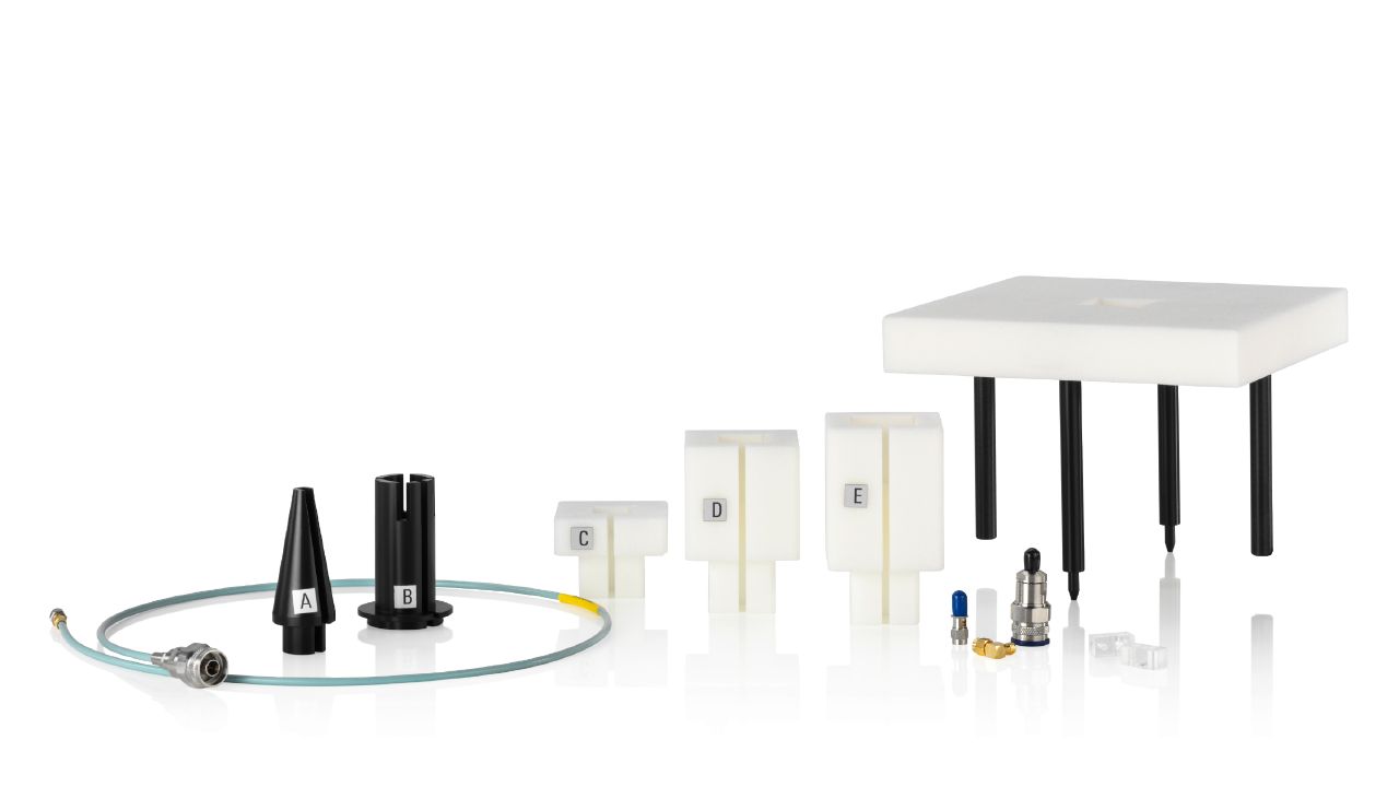 R&SDST200 RF 診斷暗室（400 MHz – 18 GHz，>110 dB 屏蔽） 角度 2