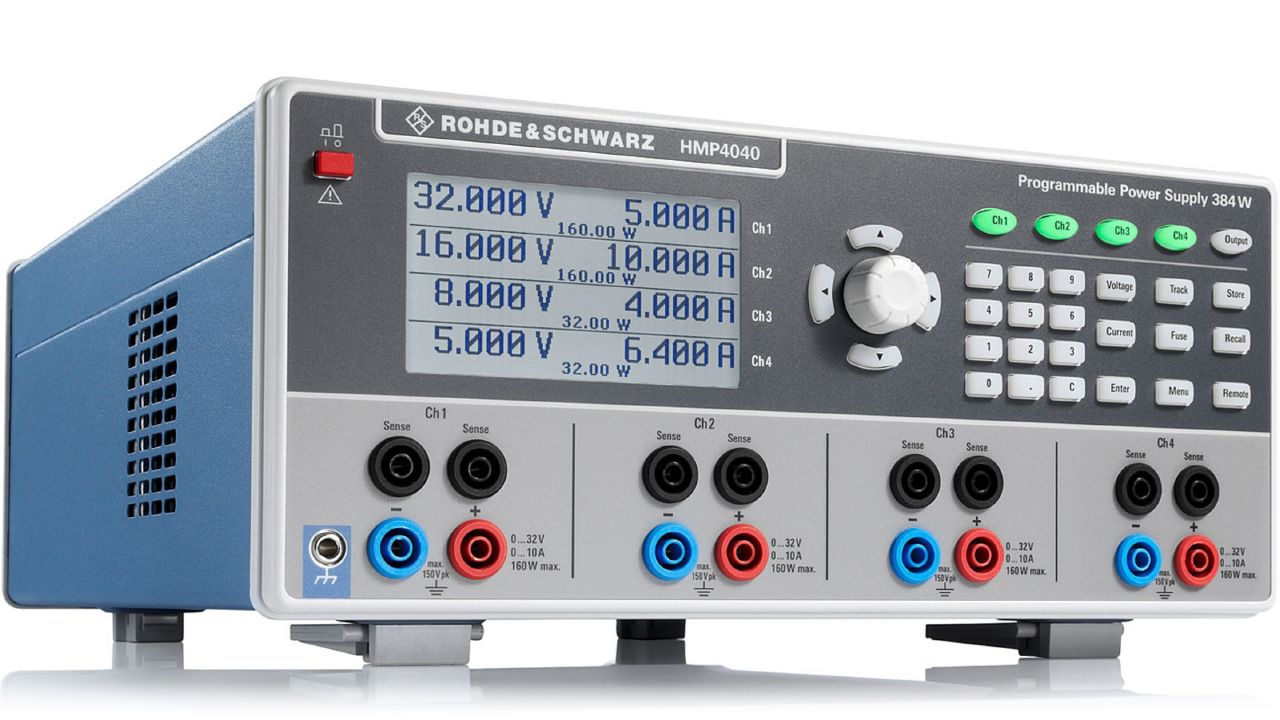 R&S®HMP4000 系列 中階三/四通道高功率線性電源供應器（最大 384 W） 角度 2
